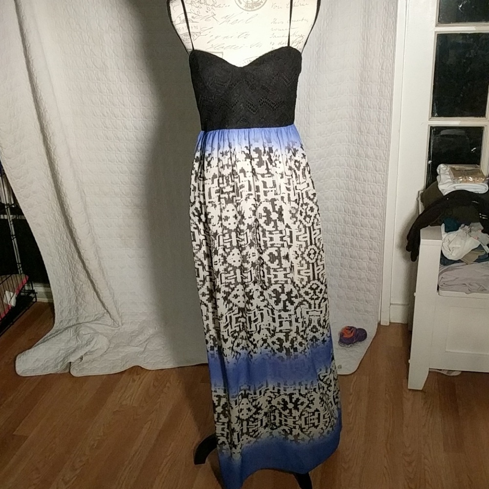 Gorgeous sundress for MANY occasions!!!